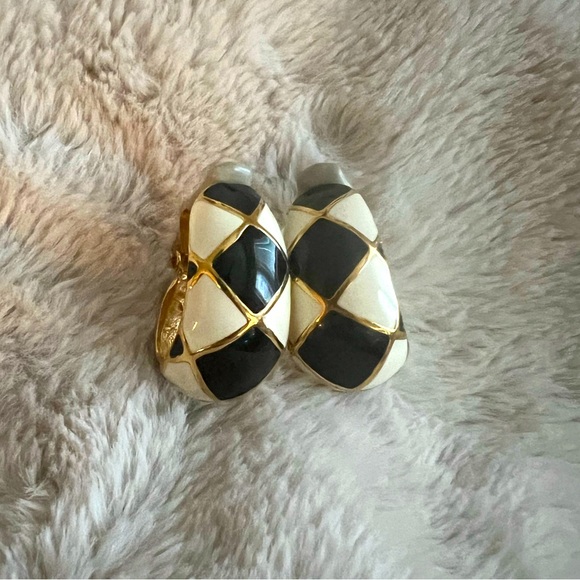 ASOS Jewelry - Clip on costume 80s 90s earrings